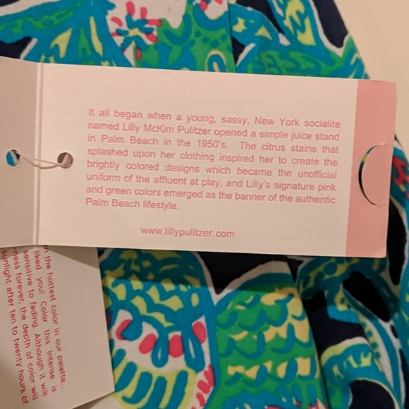 Lily Pulitzer Long Sleeved V Neck Waverly Top - Picture 4 of 7